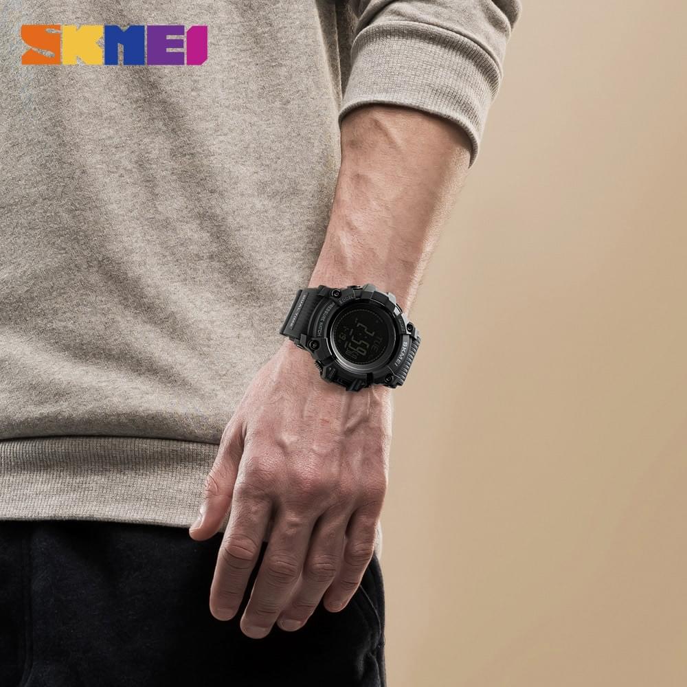 SKMEI 1358 – Reloj Deportivo Outdoor con Altímetro, Brújula y Barómetro